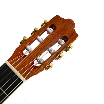 Klever KC-210 4/4 - гитара классическая Klever KC-210 4/4 - гитара классическая